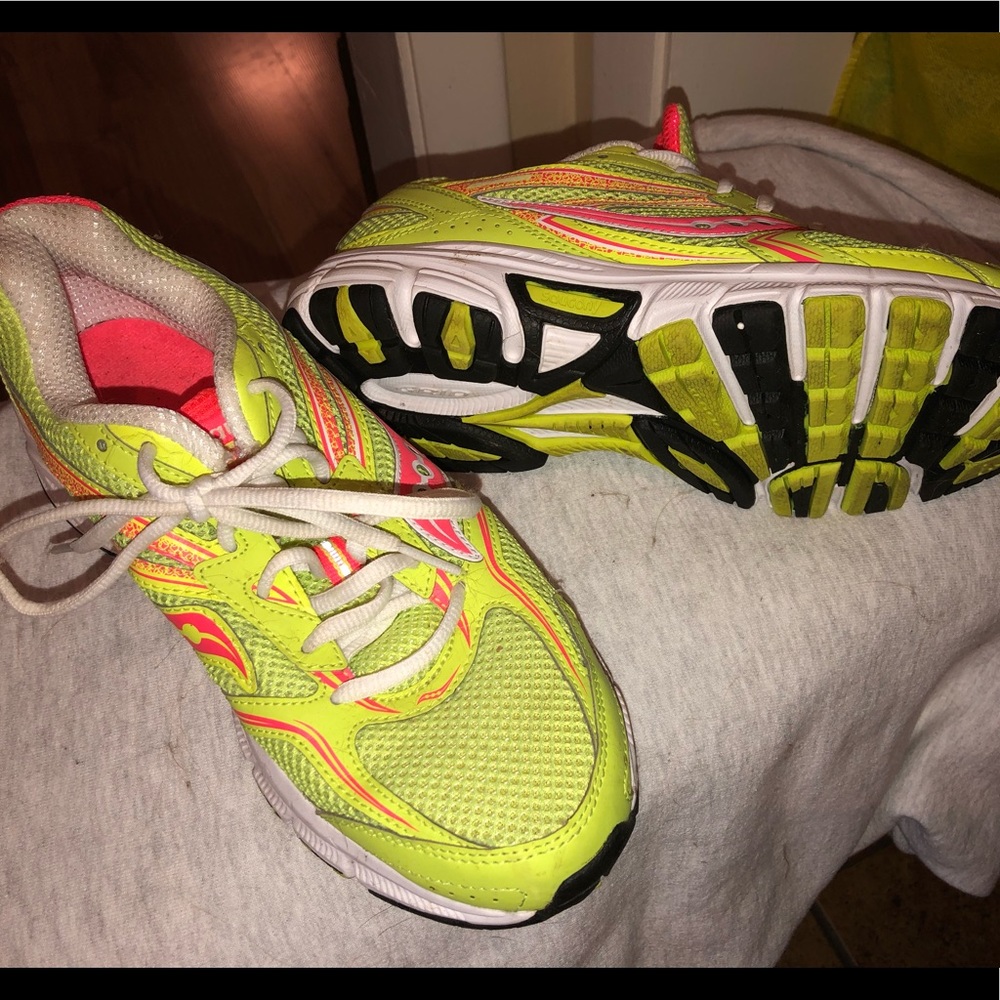 Running Shoes